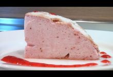 Воздушный пирог из свежих ягод - Кулинарные видео рецепты