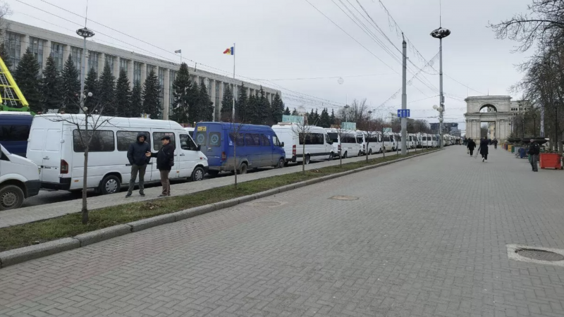 Молдавские перевозчики намерены возобновить акции протеста