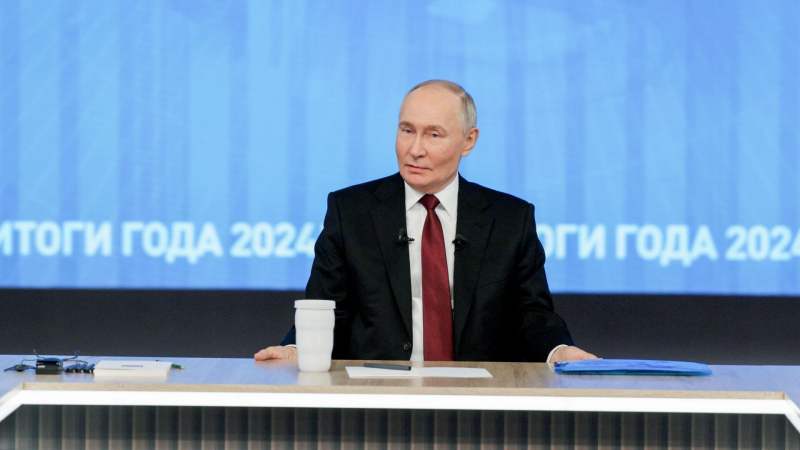 Путин оценил работу правительства над ситуацией в отраслевом разрезе