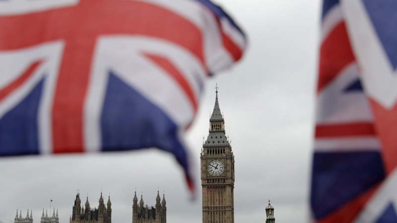 В МИД Британии сообщили о приостановке программ помощи Грузии