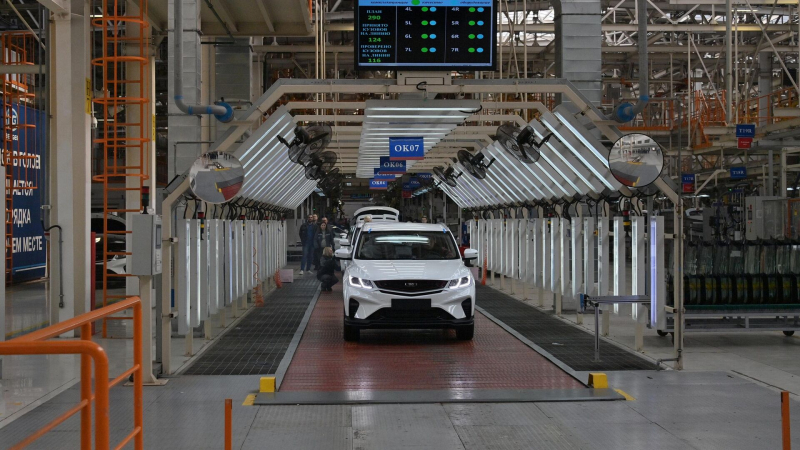 В Минске представили первый электромобиль Geely EX5