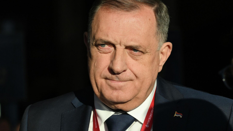 Европа рискует стать экономическим маргиналом, заявил Додик
