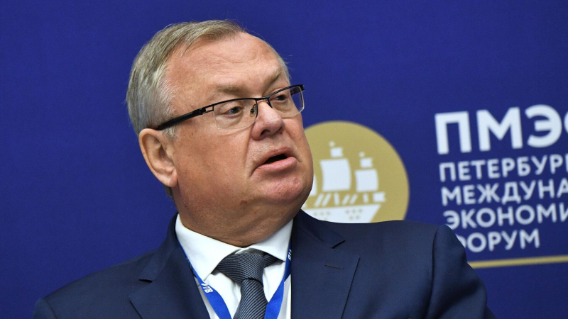 Костин предложил повысить таргет по инфляции с четырех до восьми процентов