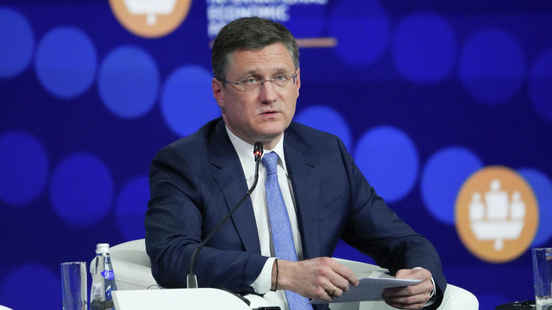 Новак призвал нефтяные компании не допускать закупок на бирже друг у друга