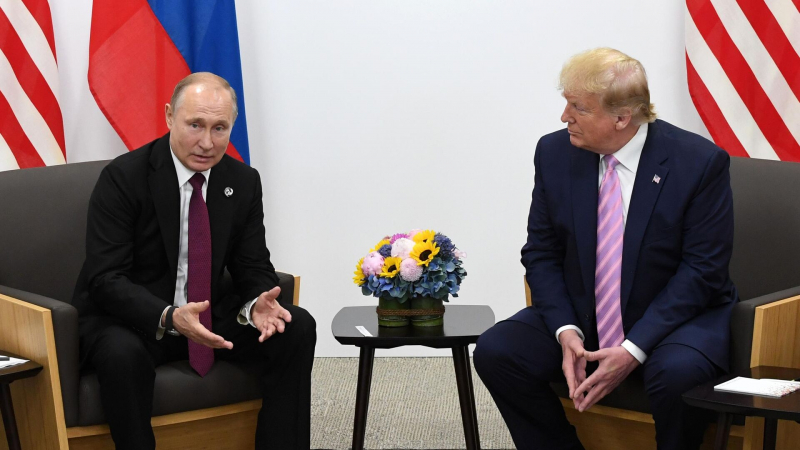 Путин и Трамп могут обсудить нефтегазовую отрасль, считает эксперт
