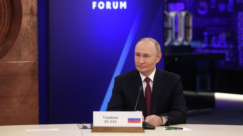 Россия обладает компетенциями во всей цепочке создания АЭС, заявил Путин