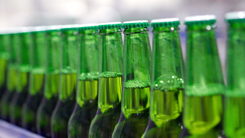 Россия продала Казахстану рекордный объем пива
