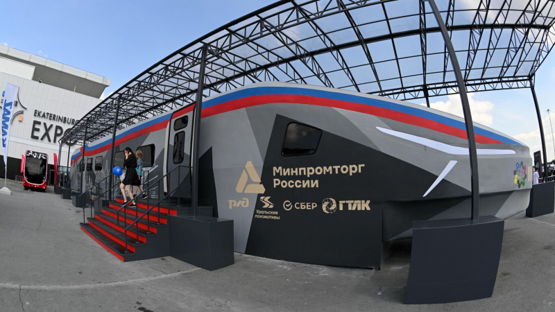Треть пассажиропотока ВСМ Москва - Петербург составят туристы