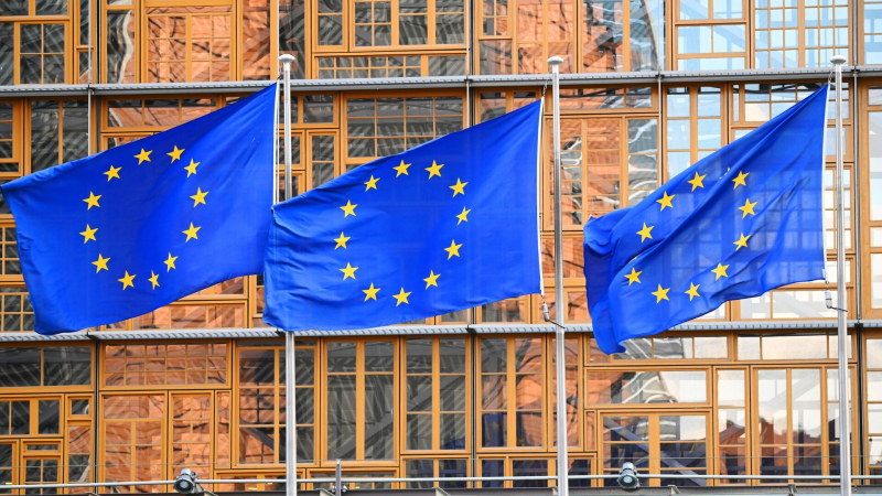Bloomberg: Европарламент хочет ускорить отказ от российского газа