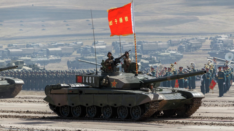 Китай в 2025 году увеличит военный бюджет на 7,2%