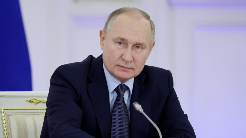 Путин поручил установить сроки давности при оспаривании сделок приватизации