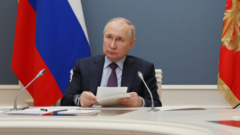 Путин заявил о планах обновления транспортной инфраструктуры
