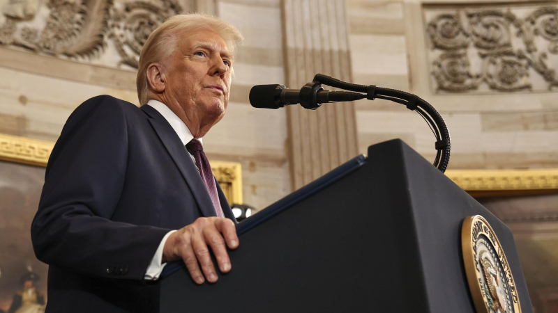 Трамп анонсировал введение пошлин в 25% на импорт стали и алюминия